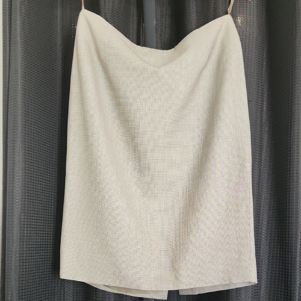 Akris Punto skirt sz 12